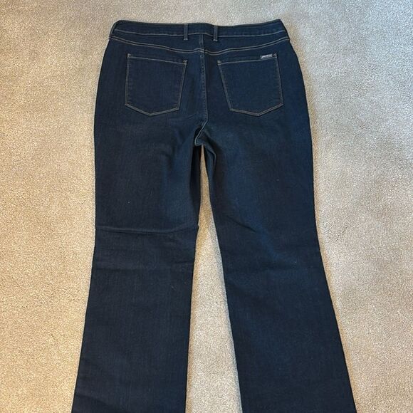 NWT Eddie Bauer Jeans Stayshape Bootcut Dark Wash Curvy Fit Size 16 Tall - Picture 6 of 11